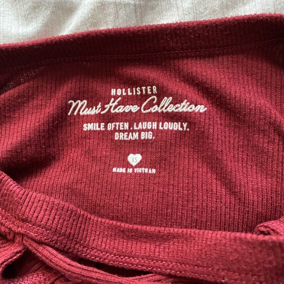Hollister Maroon Lace Up Long Sleeve Top - Picture 2 of 2